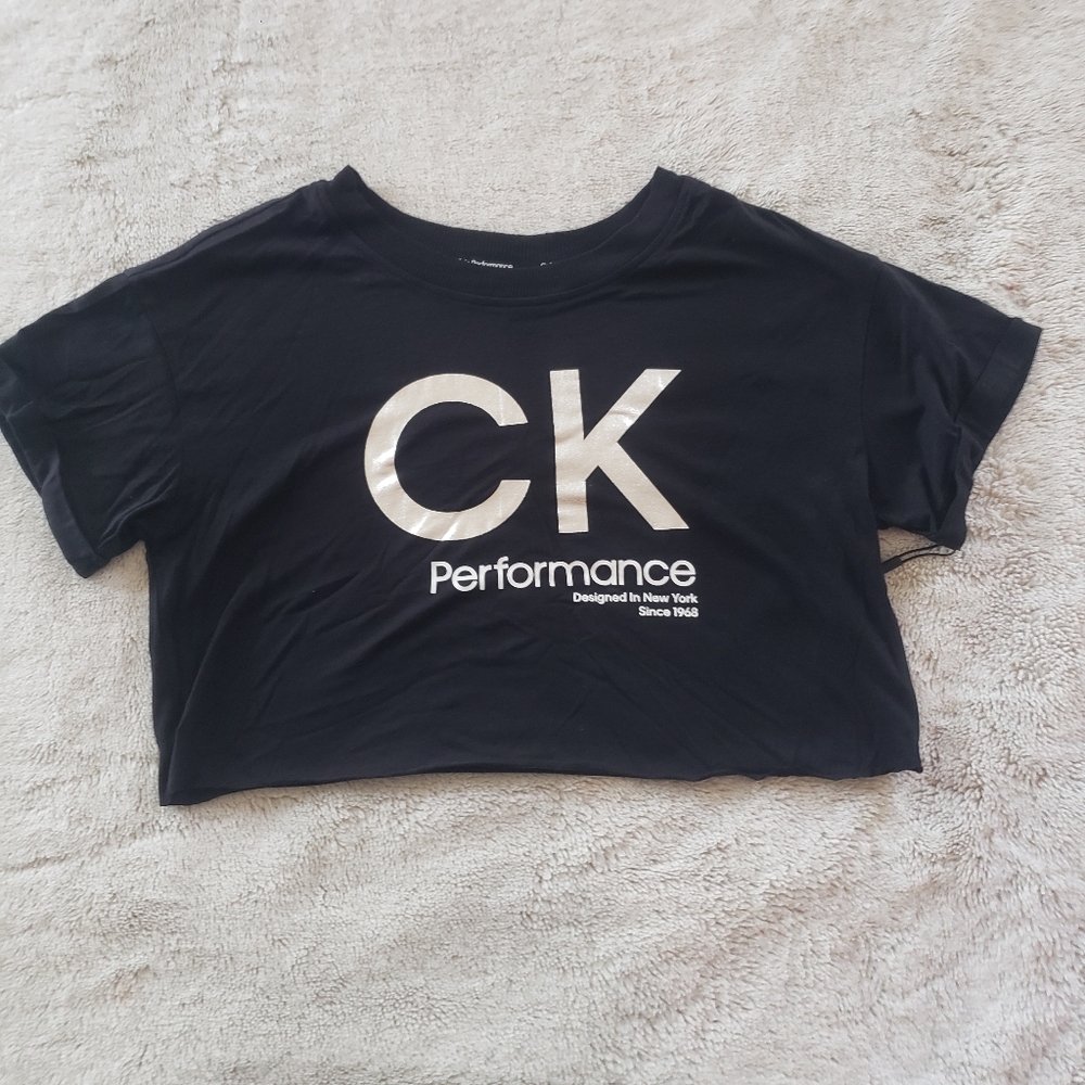 CK Performance Black Crop Top
